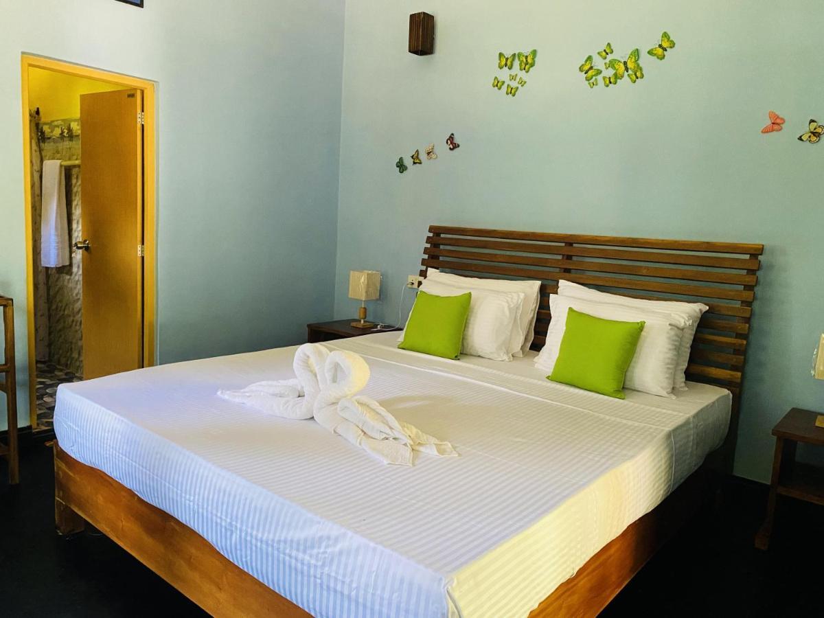 Sigiri Siesta Homestay Sigirîya Extérieur photo