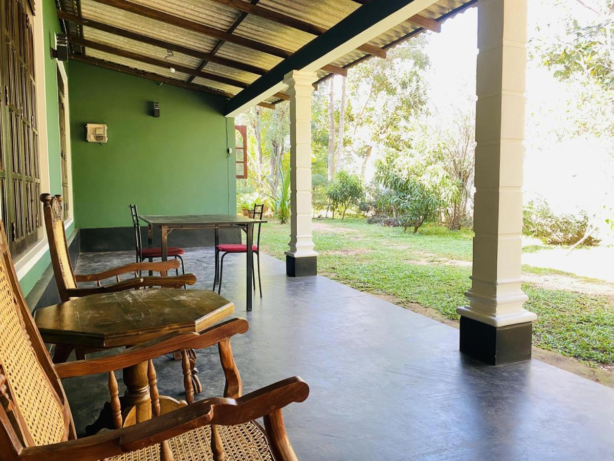 Sigiri Siesta Homestay Sigirîya Extérieur photo